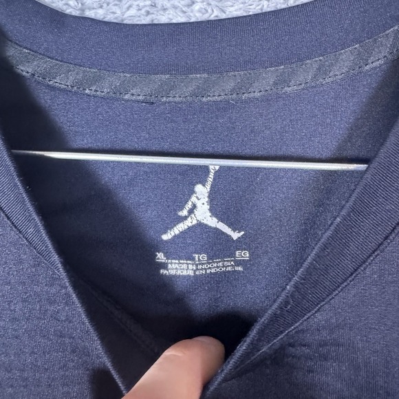 Jordan Michigan Wolverines Sweatshirt Men XL Grid Fleece Stitched Logos Pullover - Picture 10 of 12